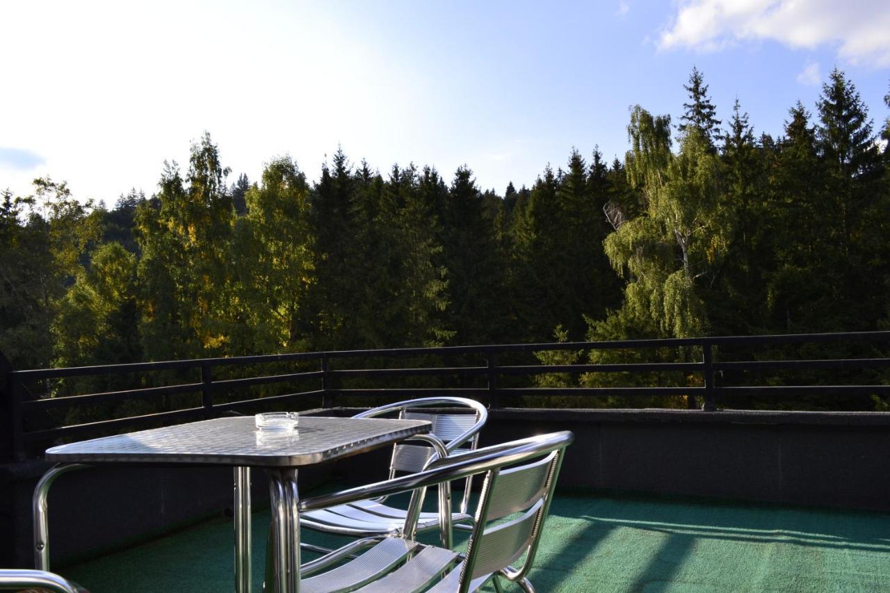 Casa Vinga - Restaurant&jacuzzi Guest house